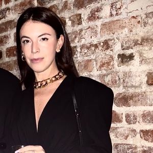 Meet your Posher, Lydia